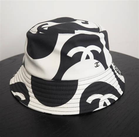 women chanel bucket hat.